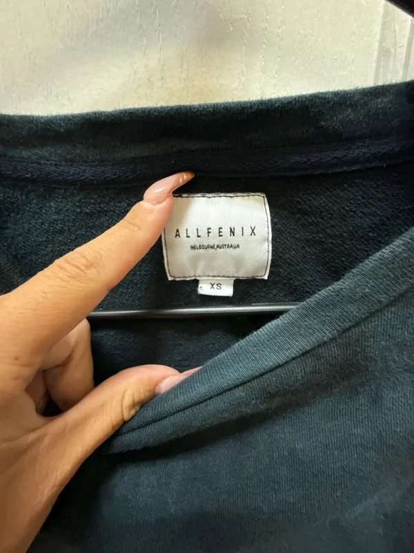 All Fenix Aryah Black Gray Tie Dye Cropped Crewneck Sweatshirt XS - Image 2