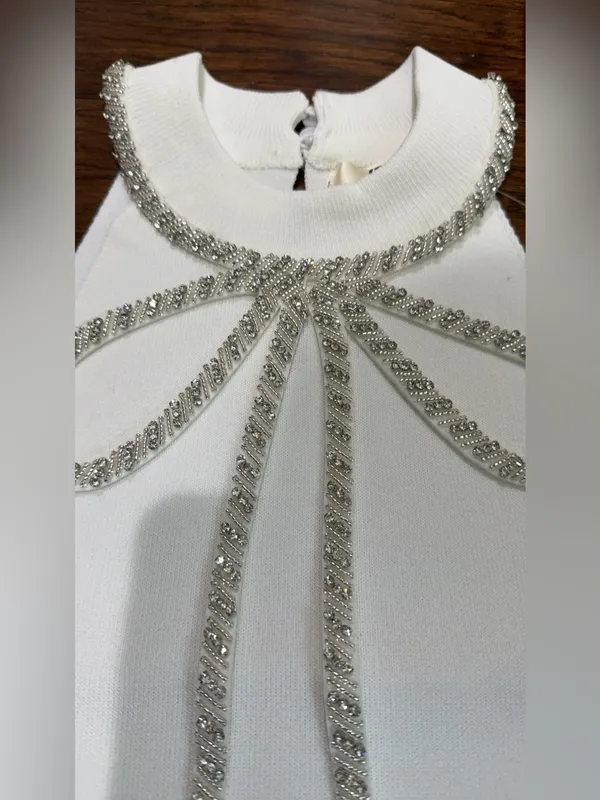 Embellished Bow Halter Tank Top in White - Image 4