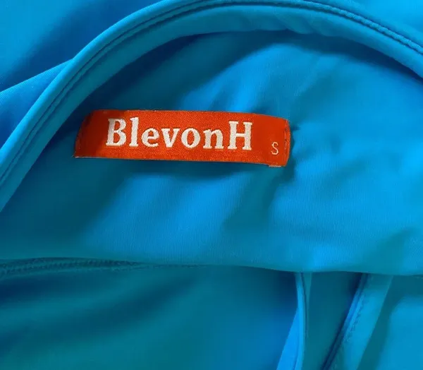 Bright blue tennis skirt with built in shorts - Image 3