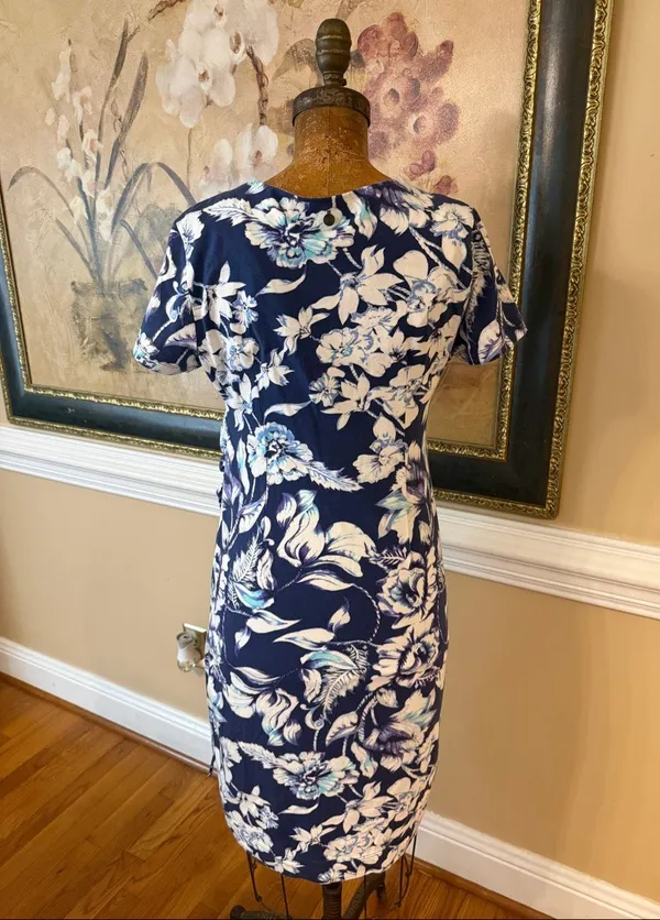 Soft Surroundings Blue Floral Faux Wrap Dress Size PS Ruched Short Sleeve Knit - Image 4