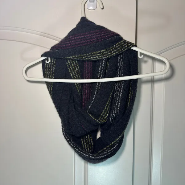 A Pea in the Pod Black‎ Knit Infinity Scarf Multicolor Stripe Soft Winter - Image 2