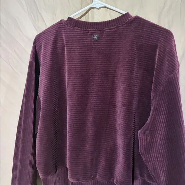 Prana crewneck - Image 2