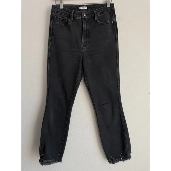 Good American Women's 10/30 Good‎ Curve Straight Leg Jeans Black GCS126T Raw Hem - Image 4