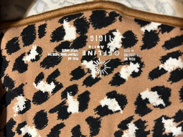 Offline aerie Leopard-Print Cross Front Leggings Size Large - Image 5
