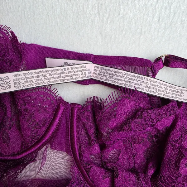 Victoria's Secret -1971 Magenta Floral Eyelash Lace Underwire‎ Teddy Bodysuit M - Image 5