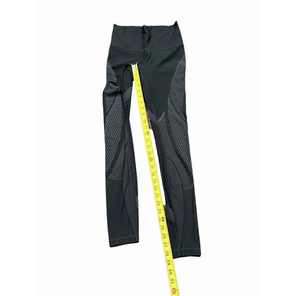 Lululemon Mapped Out High-Rise SenseKnit Tight 28" Womens 6 Black Glacier Grey - Image 6