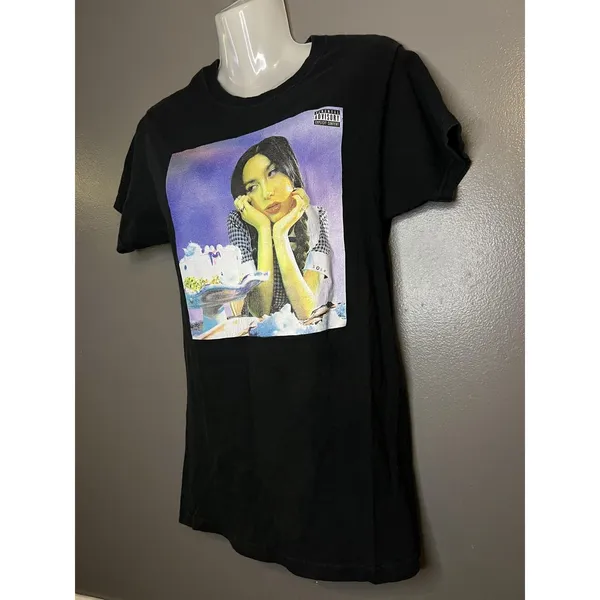 Olivia Rodrigo Sour Shirt Womens XS Black Album Cover Graphic Tee T-Shirt Music - Image 4