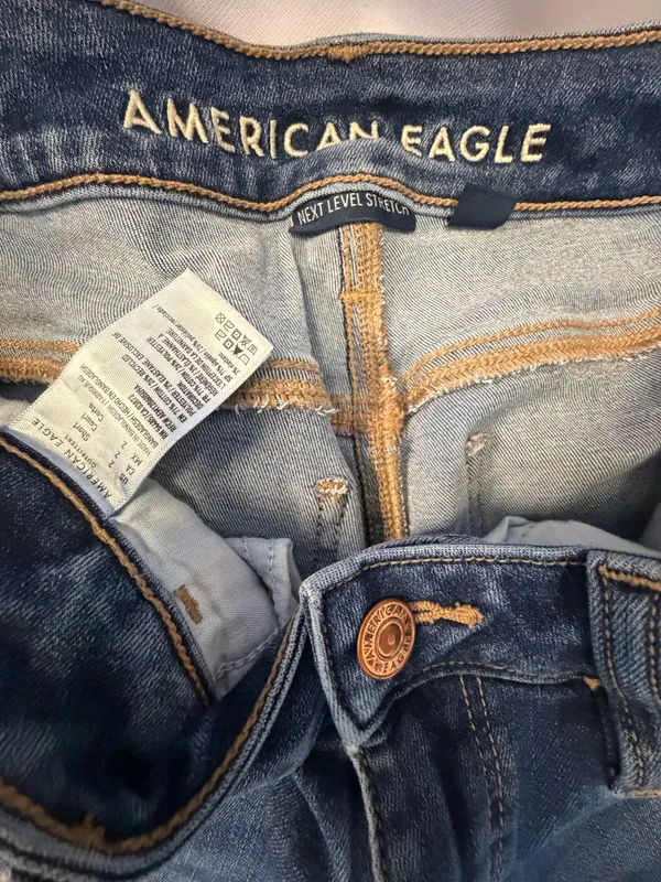 American Eagle Jeans size 2  - Image 5