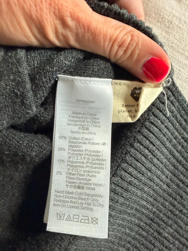 Madewell V-Neck Cardigan Button Front - Image 4
