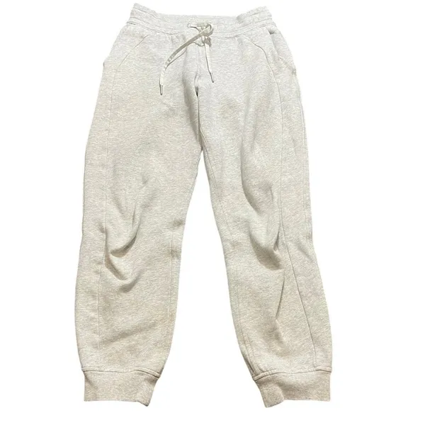 Lululemon Scuba High-Rise Jogger *Fleece 28" Heathered Core Ultra Light Grey 6 - Image 3