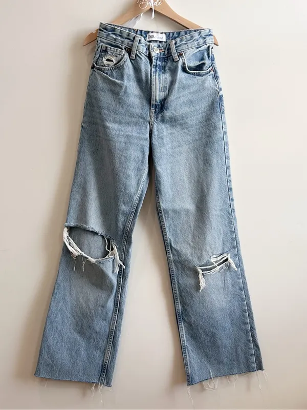 Zara High-Rise Wide-Leg Ripped Jeans in Light Wash - Size US 2 / EU 34 - Image 2