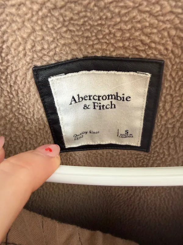 Abercrombie & fitch pull over - Image 3
