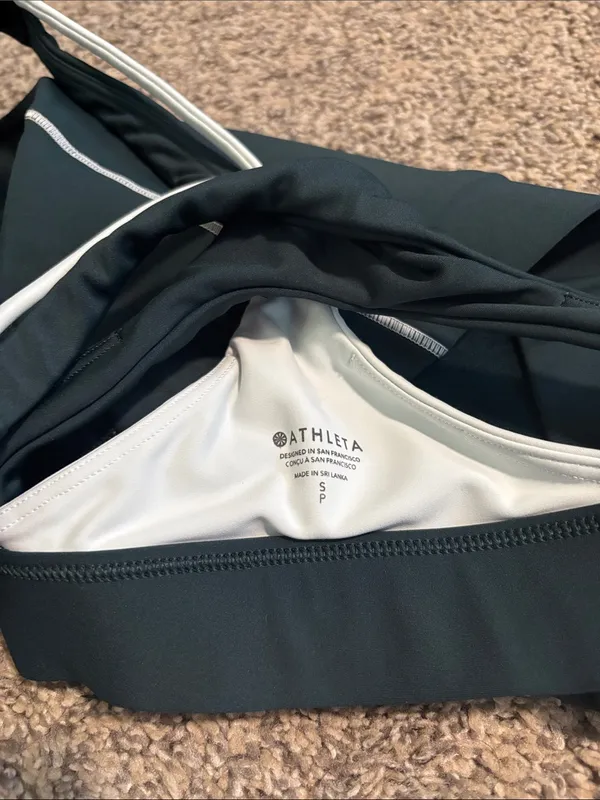 Athleta Flex Spacer Sports Bra size small - Image 3