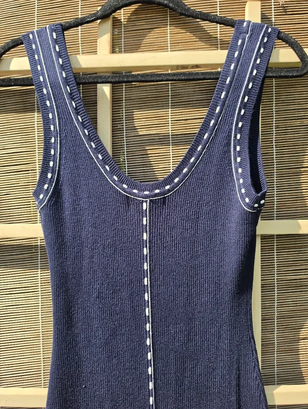 House of Harlow Knit Navy Blue Sleeveless Midi Dress with Contrast Stitching M - Image 10