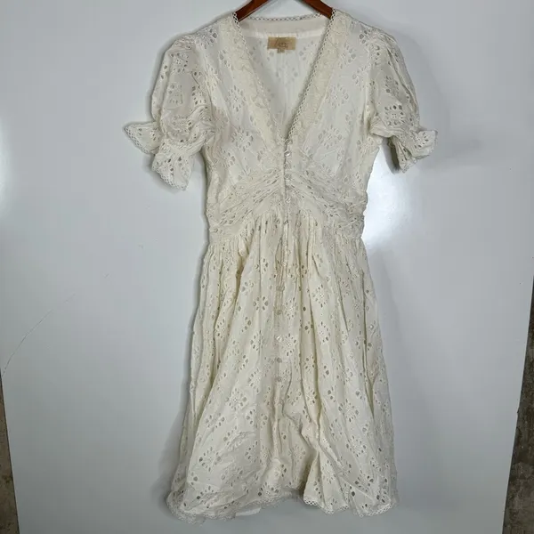 Anthropologie Love The Label Cream‎ Eyelet Button Down Dress Size Xsmall - Image 4