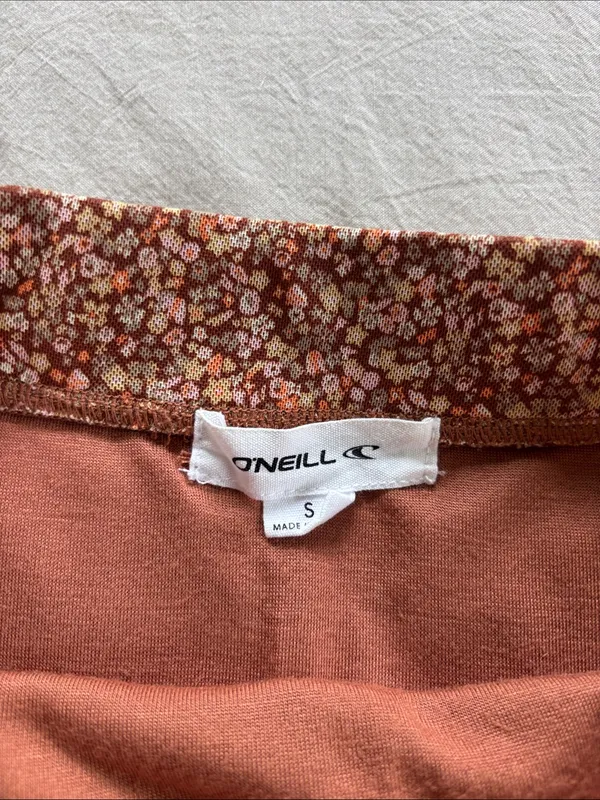 O’Neill Floral Knit Midi Skirt - Image 3