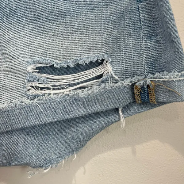 American Eagle High‎ Rise Distressed Mom Cuffed Denim Shorts Women’s Sz 4 - Image 6