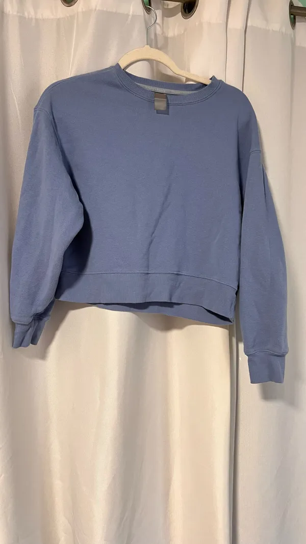 Blue Sweatshirt Size M - Image 2