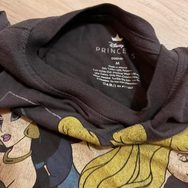 Disney Princesses black t-shirt - Image 4
