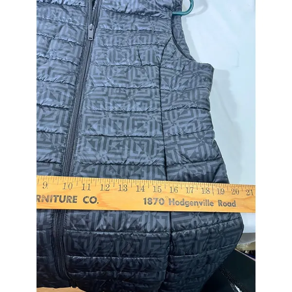 Liz Claiborne Puffer Vest Women‎ S Grey Black Geometric Monogram Zip Up Preppy - Image 5