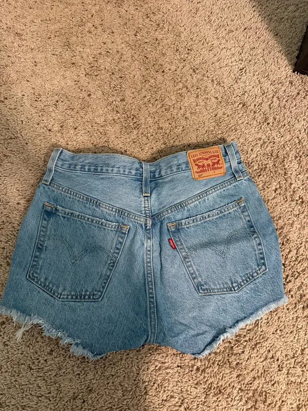 Levi’s Shorts Denim 501 - Image 2