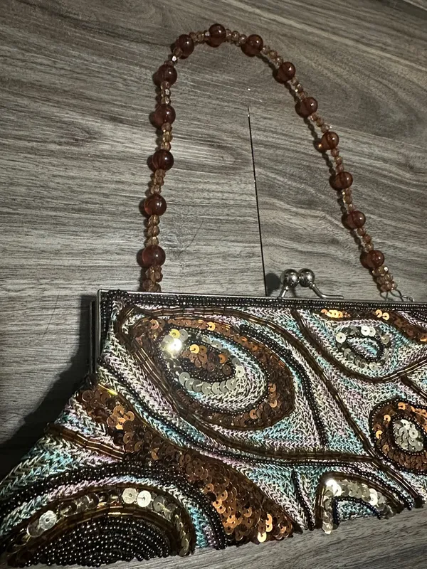 Statement Beaded Handbag ✨ Unique Vintage - Image 8