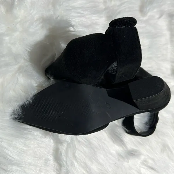 Black Suede Ankle Strap Platform Heels Size 7. B78‎ - Image 9