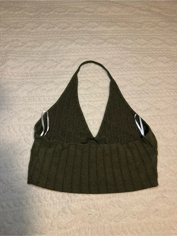 SHEIN Halter Neck Crop Top Green Medium - Image 3