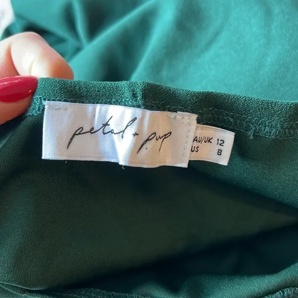 Petal and Pup Avani dress - color: emerald - Image 6