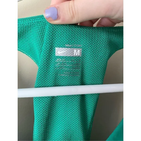 nike tank top - Image 2