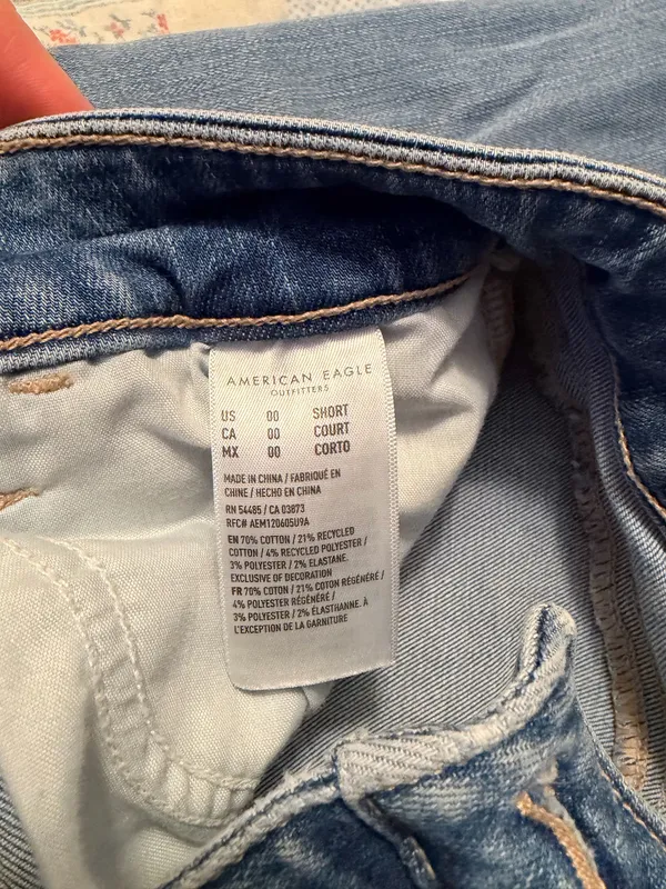 American Eagle Skinny Jeans - Image 4