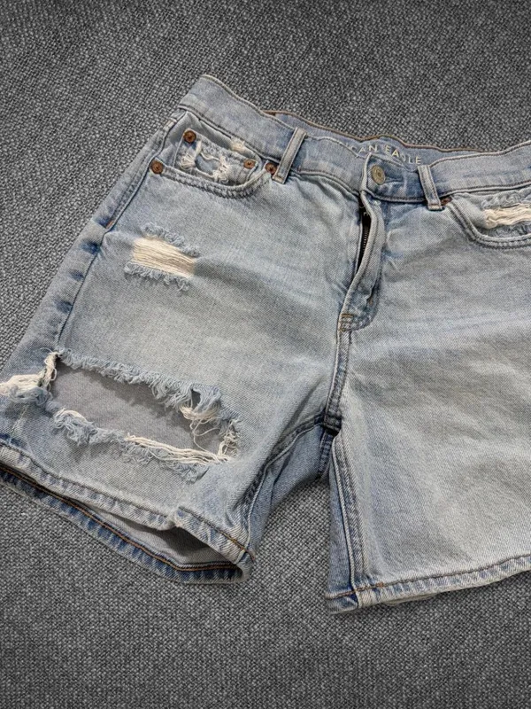 American Eagle Strigid Women’s Size 0 Light Wash High-Rise Distressed Denim Mom - Image 2