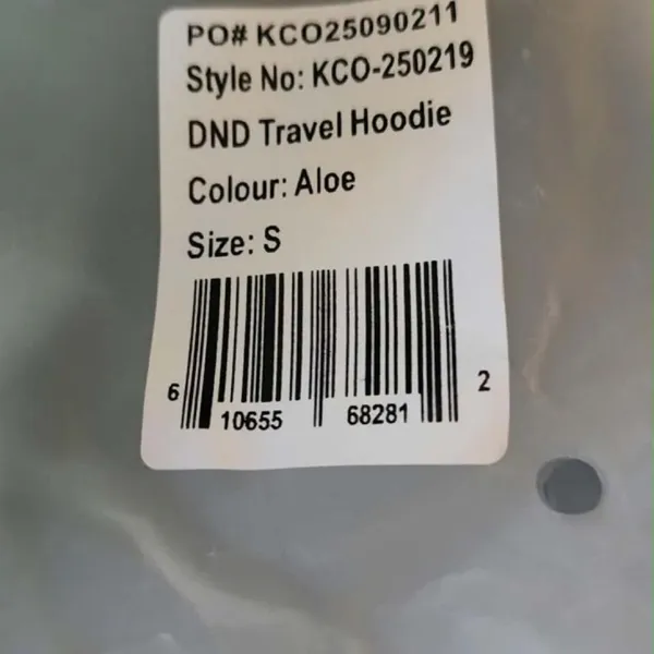 NWT COMFRT Aloe DND TRAVEL hoodie in a size S - Image 2