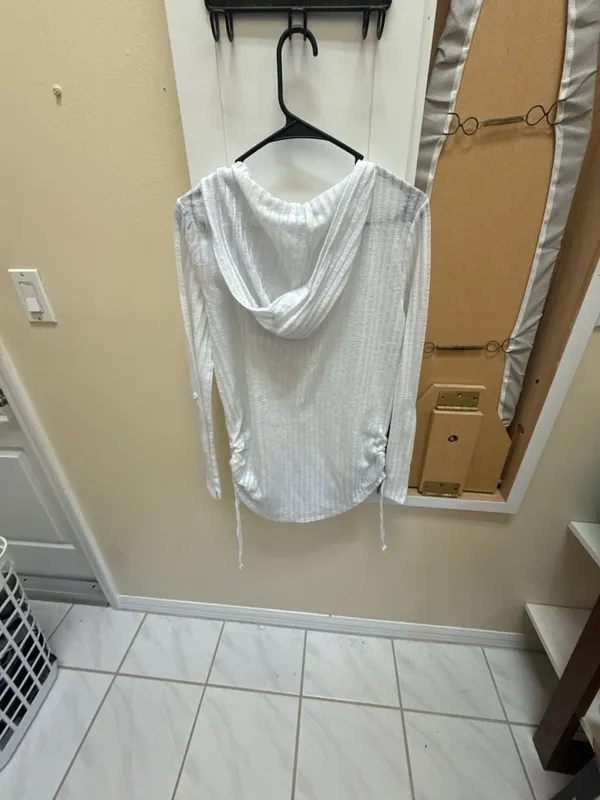 Billabong Women's White Ribbed Long Sleeve Hooded Henley Shirt Size M - Image 4