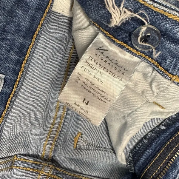 Kancan Women's Blue Distressed Jeans. #17 - Image 10