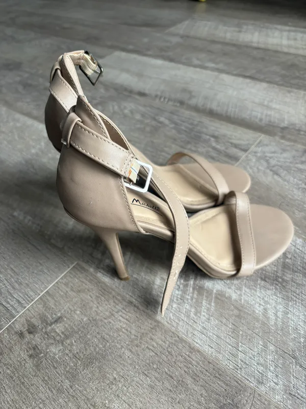 Nude Heels Tan Size 8 - Image 3