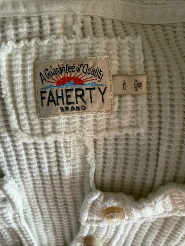 Faherty Legend Alpine Waffle Knit Henley Boho Soft Neutral Large. - Image 6