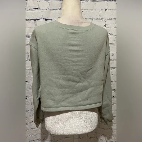 Star Wars Mandalorian The Child Baby Yoda Crop Green Sweatshirt Womens Medium - Image 3