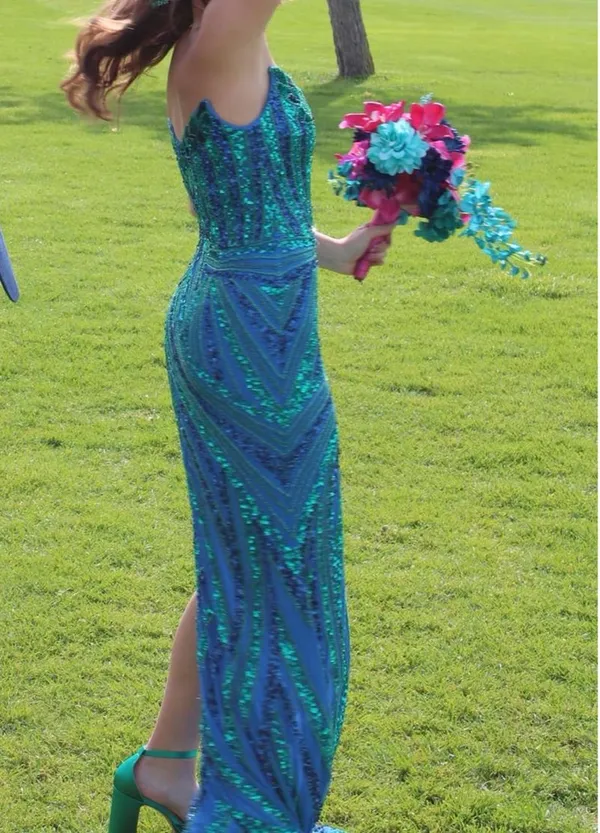 Ashley Lauren Prom Dress - Image 3