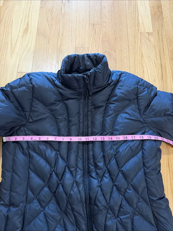 L.L. Bean Black Goosedown Full Zip Puffer Jacket Sz L - Image 2