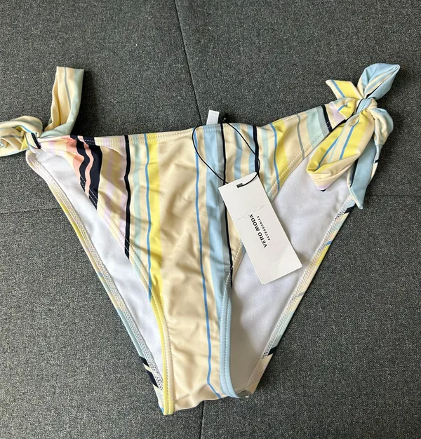 bikini - Image 4