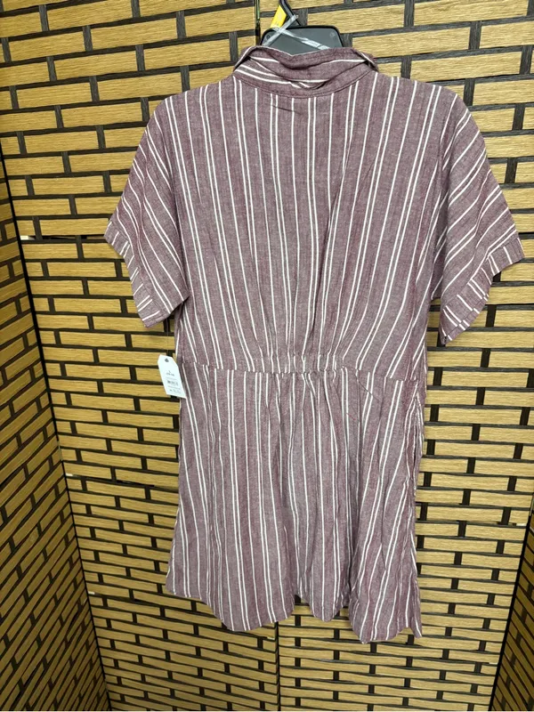 Time and tru burgundy stripe fit and flare dress size large - Image 2
