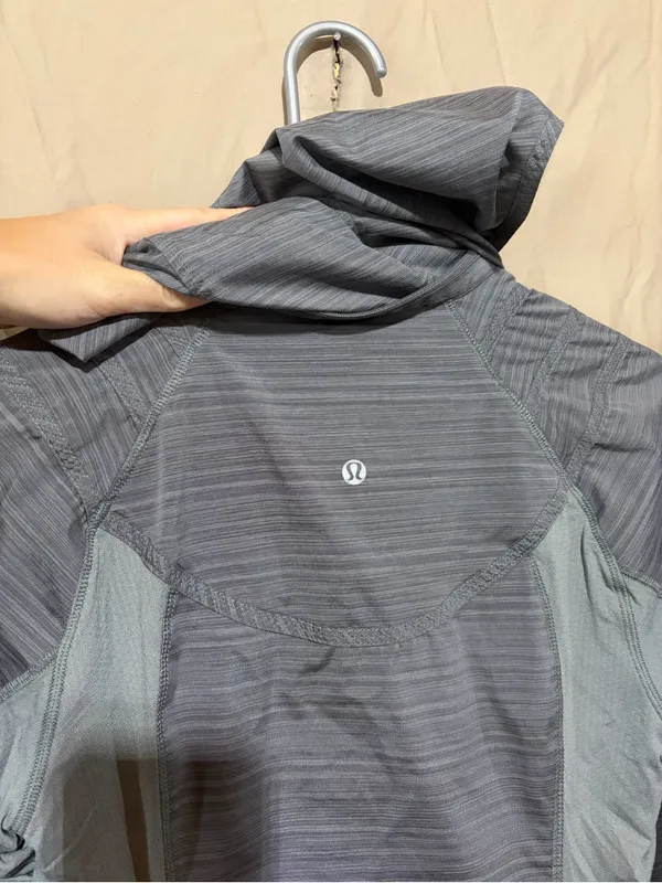 Lululemon jacket - Image 3