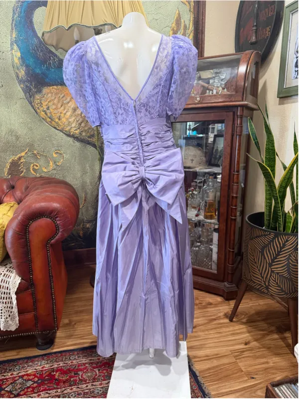 Vintage 80s Lavender Taffeta Lace Midi Prom Dress ILGWU 14 - Image 5