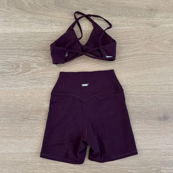 Elite Eleven Luna Vantage Bra & Bike Shorts Size XS Eggplant Purple - Image 4