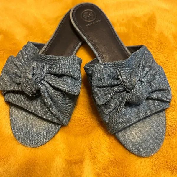 Tory Burch Annabelle Denim Bow Sandals - Image 8