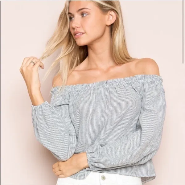 BRANDY Melville Theia‎ Off The Shoulder Striped Top S - Image 3