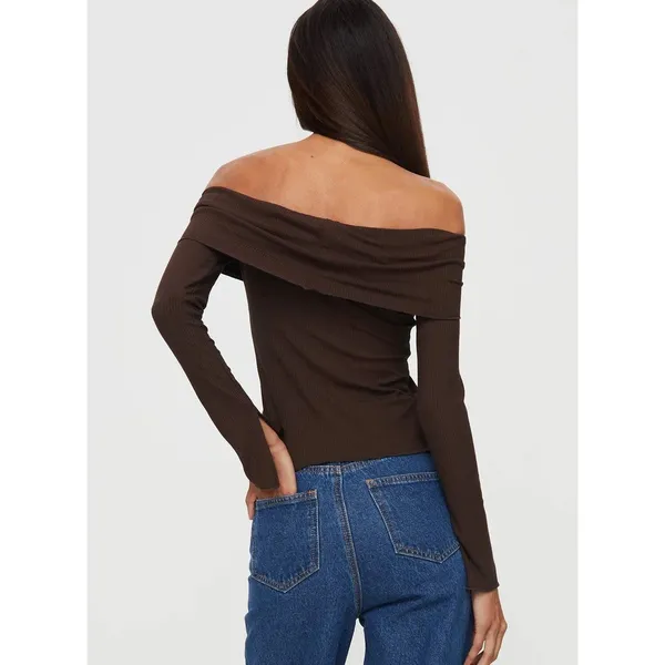Princess Polly Parveen Brown Ribbed Off Shoulder Long Sleeve Crop Top Blouse 4 - Image 4