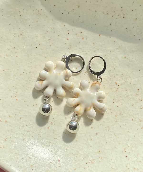 funky grunge unique street style dangle earrings💛 - Image 4