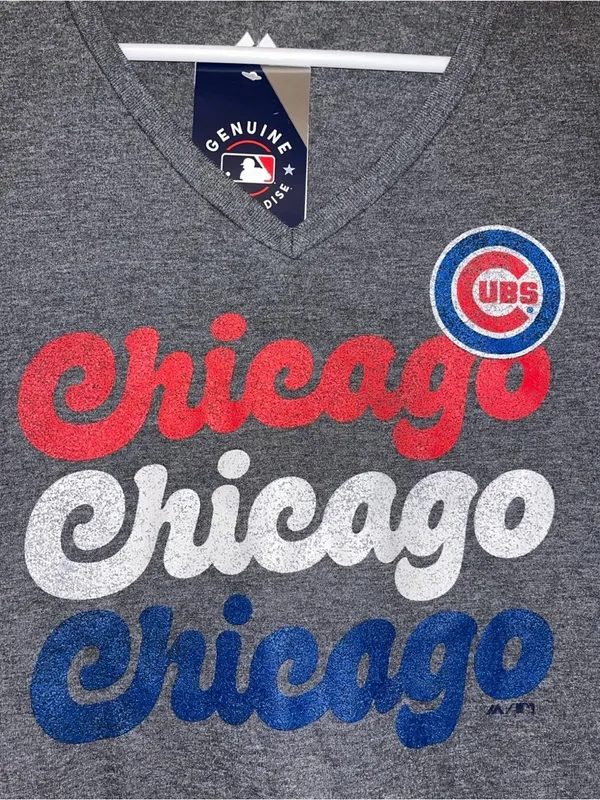Genuine Merchandise Chicago Cubs V-Neck Tee - Gray with Red White Blue Script - Image 3